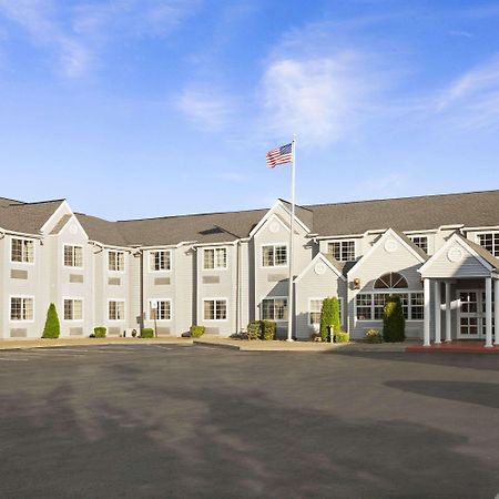 לייתם Microtel Inn By Wyndham - Albany Airport מראה חיצוני תמונה